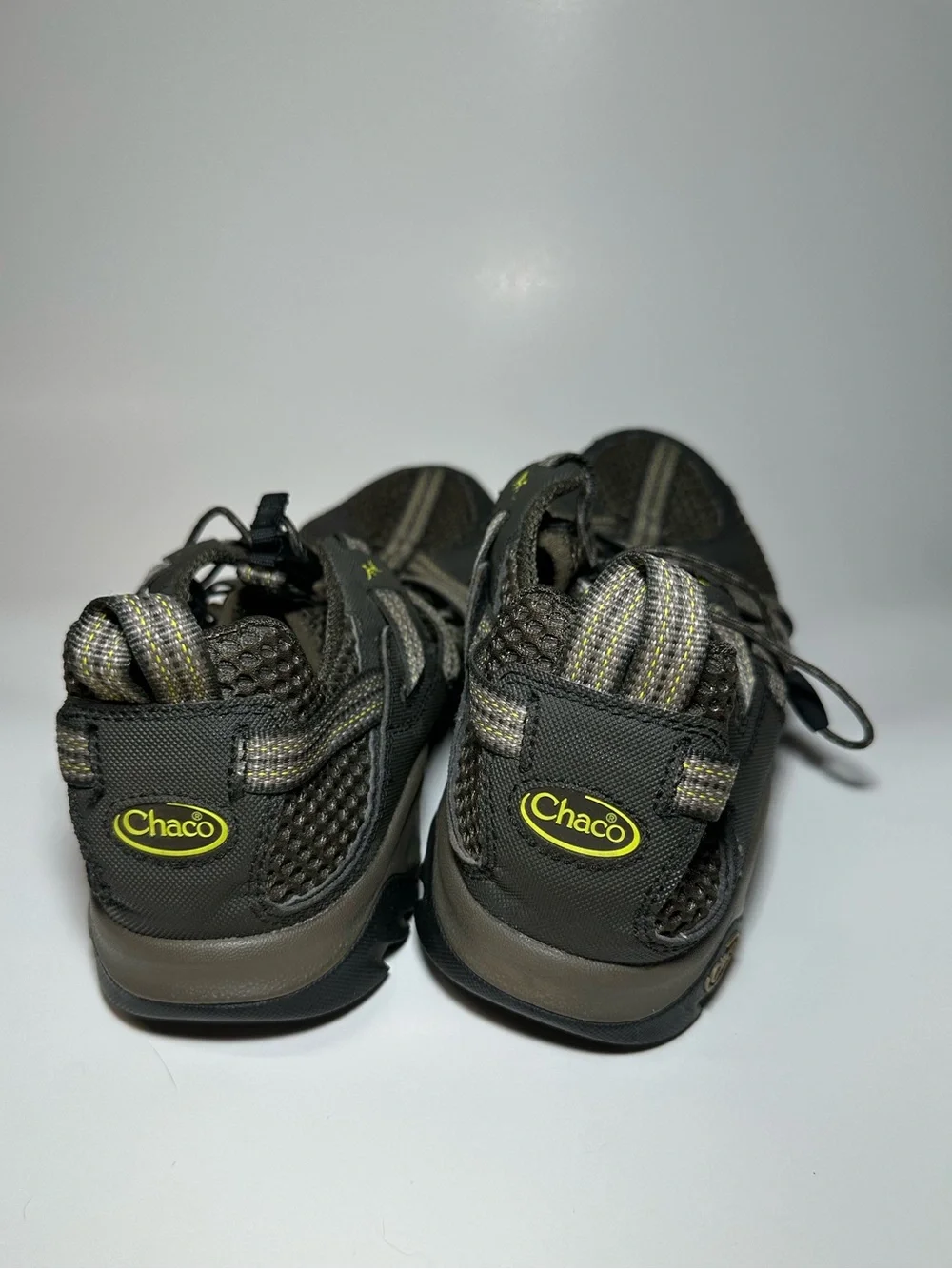 Chaco Outcross Evo 1 Mens US 11 Outdoor Hiking Trail Water Shoe Sandals
